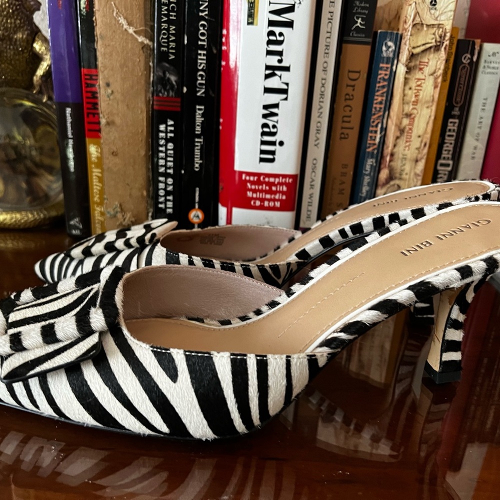 Zebra Heels